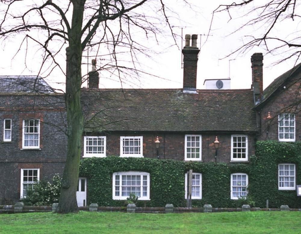 The Old Palace Lodge Dunstable Extérieur photo