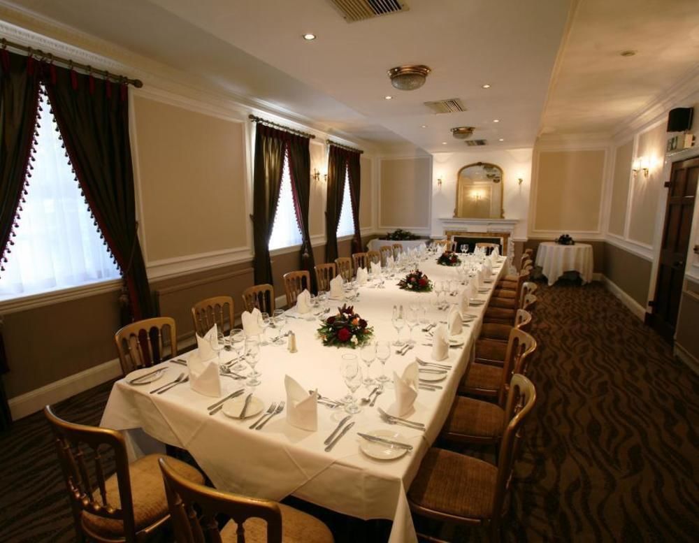 The Old Palace Lodge Dunstable Extérieur photo