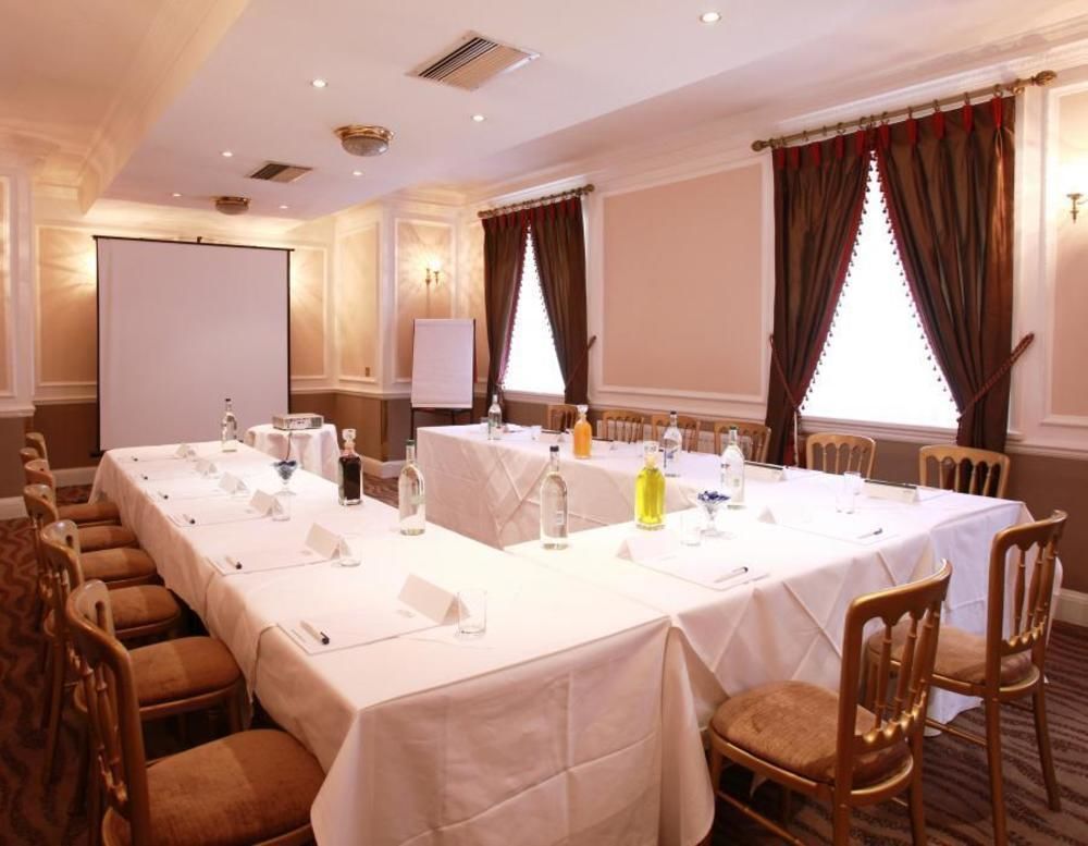 The Old Palace Lodge Dunstable Extérieur photo
